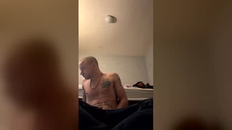 Snapshot of battlewolfxx chatting on January 2026 10:35:02 PM battlewolfxx online show from January 2026 10:35:02 PM