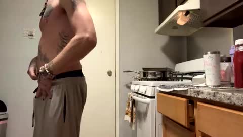 Snapshot of battlewolfxx chatting on February 2026 09:12:02 AM battlewolfxx online show from February 2026 09:12:02 AM