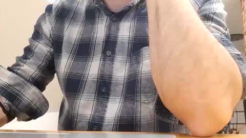 baxter78 online show from March 2026 10:27:02 PM