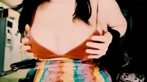 Brynn Vixen online show from September 2025 06:33:01 PM