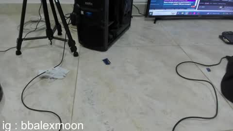 Snapshot of bbalexxx chatting on December 2024 04:42:01 PM alex independent model ig bbalexmoon online show from December 2024 04:42:01 PM