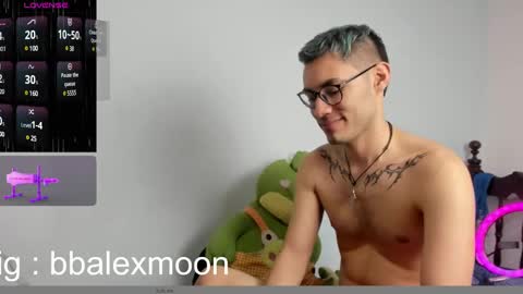 Snapshot of bbalexxx chatting on December 2024 04:00:02 PM alex independent model ig bbalexmoon online show from December 2024 04:00:02 PM