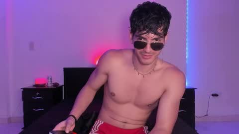 Valentino online show from January 2025 12:38:01 AM