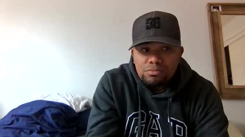 Ake and fer online show from April 2026 07:03:02 PM