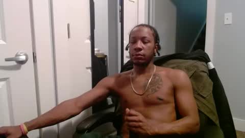 Snapshot of bbc_elrey chatting on February 2025 11:47:01 PM Racks online show from February 2025 11:47:01 PM