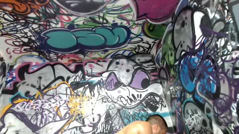 Justin online show from February 2025 01:05:02 AM