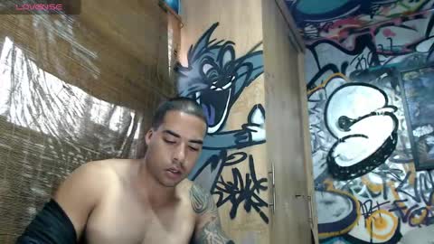 Snapshot of bbc_monster1 chatting on May 2026 03:55:02 PM Justin online show from May 2026 03:55:02 PM