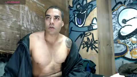 Snapshot of bbc_monster1 chatting on May 2026 10:37:02 PM Justin online show from May 2026 10:37:02 PM