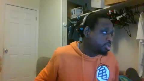 rocker n queen online show from December 2024 07:36:01 PM