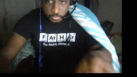 rocker n queen online show from December 2024 01:03:01 PM