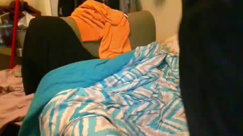 rocker n queen online show from February 2025 11:01:02 PM