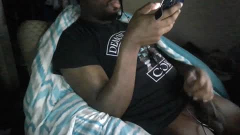 rocker n queen online show from February 2025 12:32:02 PM