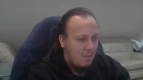 Snapshot of bbclover20010105 chatting on February 2026 04:33:01 PM Ask Me XD online show from February 2026 04:33:01 PM