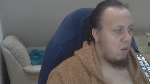 Snapshot of bbclover20010105 chatting on February 2026 09:22:01 PM Ask Me XD online show from February 2026 09:22:01 PM