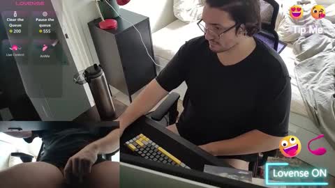 CallMeDaddy online show from November 2025 10:28:01 AM