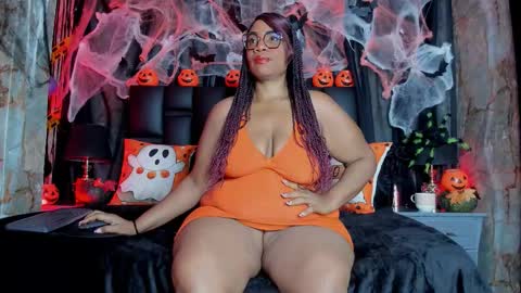 Bbwlatina01 online show from October 2025 12:23:02 PM