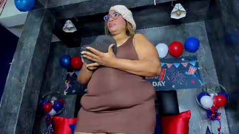 Snapshot of bbwlatina01 chatting on July 2026 12:11:02 PM Bbwlatina01 online show from July 2026 12:11:02 PM