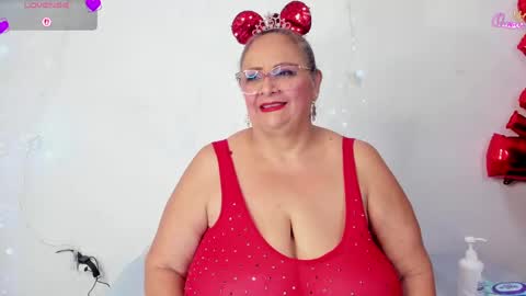 Snapshot of bbwsalome chatting on April 2026 07:27:02 PM Salome online show from April 2026 07:27:02 PM
