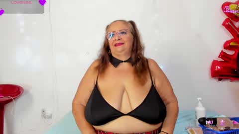Snapshot of bbwsalome chatting on May 2026 08:18:01 PM Salome online show from May 2026 08:18:01 PM