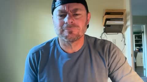 Snapshot of bcjonny chatting on October 2025 05:10:02 PM BCJonny online show from October 2025 05:10:02 PM