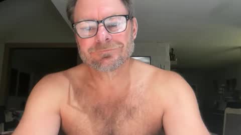 Snapshot of bcjonny chatting on November 2025 01:48:02 AM BCJonny online show from November 2025 01:48:02 AM