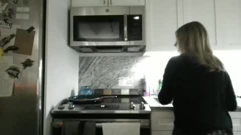 Emma online show from January 2026 07:34:02 AM