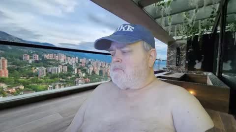 Dookie online show from April 2026 11:27:02 PM