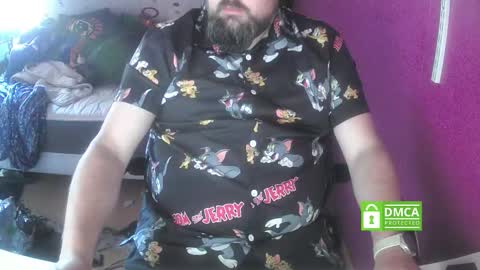 bear90130 online show from October 2025 10:44:02 AM