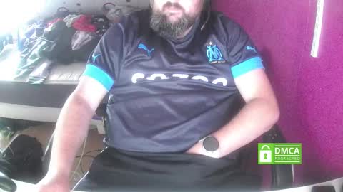 bear90130 online show from October 2025 01:45:01 PM