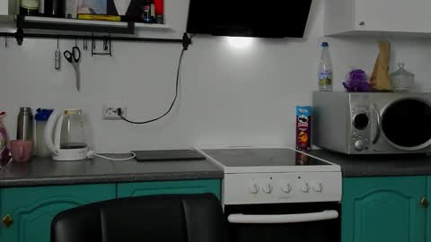 Snapshot of bearded_legend chatting on October 2025 09:02:01 PM Zeus online show from October 2025 09:02:01 PM