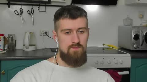 Zeus online show from March 2026 08:20:01 PM