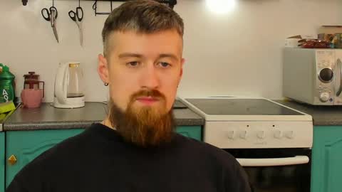 Zeus online show from April 2026 02:01:01 AM