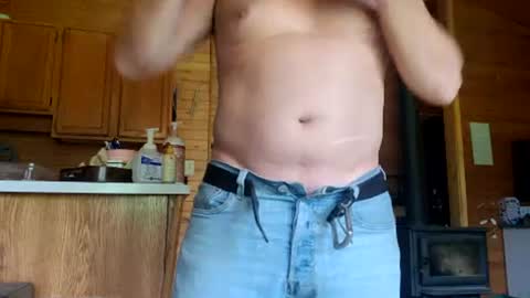 Snapshot of bearded_woodsman chatting on June 2026 12:30:01 AM bearded_woodsman online show from June 2026 12:30:01 AM