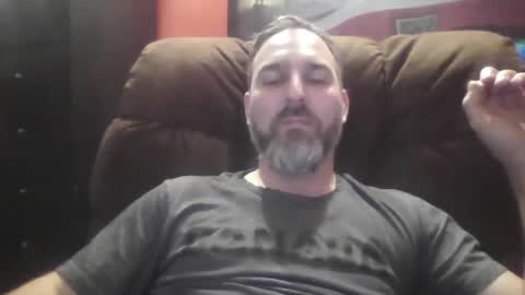 Snapshot of beardedambition chatting on December 2024 01:52:02 AM beardedambition online show from December 2024 01:52:02 AM