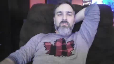 Snapshot of beardedambition chatting on January 2025 03:27:02 AM beardedambition online show from January 2025 03:27:02 AM