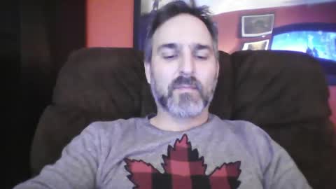 Snapshot of beardedambition chatting on January 2025 05:41:02 AM beardedambition online show from January 2025 05:41:02 AM