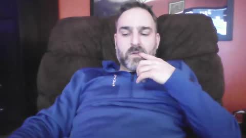 Snapshot of beardedambition chatting on January 2025 10:34:02 PM beardedambition online show from January 2025 10:34:02 PM