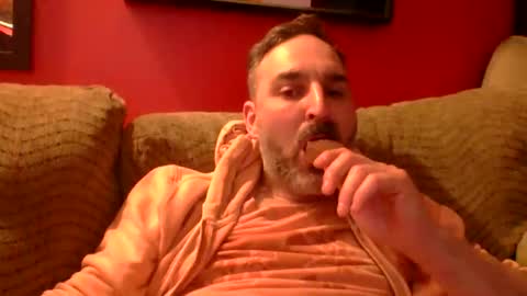 Snapshot of beardedambition chatting on May 2026 10:59:01 PM beardedambition online show from May 2026 10:59:01 PM