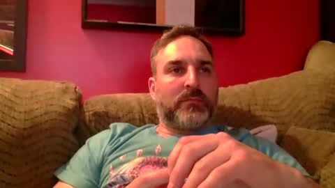 Snapshot of beardedambition chatting on May 2026 01:34:01 AM beardedambition online show from May 2026 01:34:01 AM