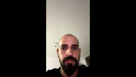 Snapshot of beardedbaldy_09 chatting on October 2025 07:58:02 PM Ask me online show from October 2025 07:58:02 PM