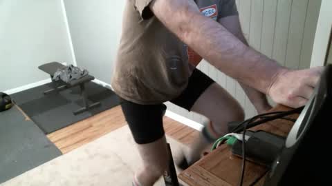 Snapshot of bearfer chatting on March 2026 12:49:01 AM bearfer online show from March 2026 12:49:01 AM