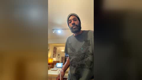 bearmeat4you online show from December 2025 03:12:01 AM