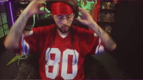 beast bxy online show from November 2025 01:04:02 AM