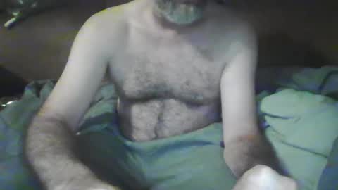 beastiejam2000 online show from December 2024 05:45:01 AM