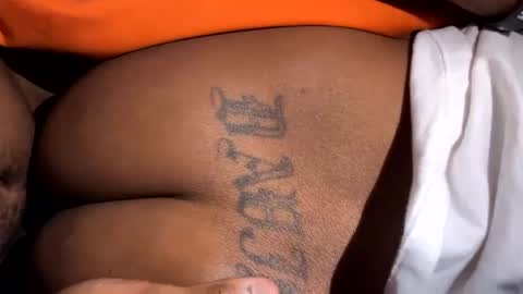 Snapshot of beastyadams chatting on January 2025 09:45:02 AM BeastyAdamsTgExotic online show from January 2025 09:45:02 AM