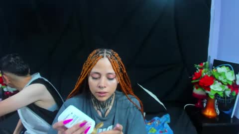 Beata And SofI online show from December 2024 10:01:01 AM