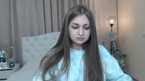 Snapshot of beataangel chatting on April 2026 07:03:01 AM beataangel online show from April 2026 07:03:01 AM
