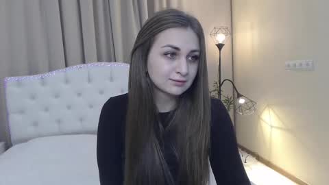 Snapshot of beataangel chatting on April 2026 07:44:01 AM beataangel online show from April 2026 07:44:01 AM