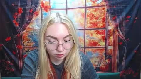 BeatriceFlyy online show from November 2025 04:11:02 PM