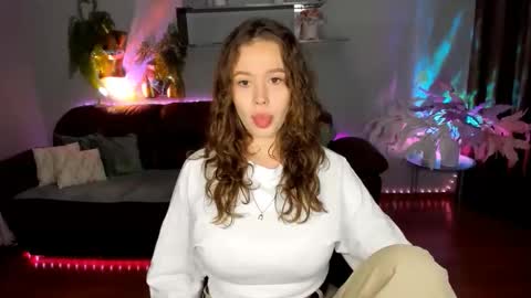 Snapshot of beatricewild chatting on May 2026 10:20:02 AM BeatriceWild online show from May 2026 10:20:02 AM